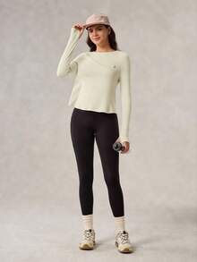 OutZeal 女士冬季保暖户外长袖T恤，日常休闲保暖内衬，触感如黄油般柔软，带拇指孔 - 杏色 - 查看 5