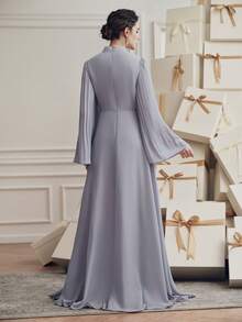 Anewsta Elegant Lightweight Gray Stand Collar Applique Sleeve Pleated Waist Flowing Long Sleeve Dress For Women, Spring/Summer - Light Grey - View 7