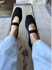 zapato tipo flat para dama con un diseño moderno, cómodo y versátil. - negro - Ver 2