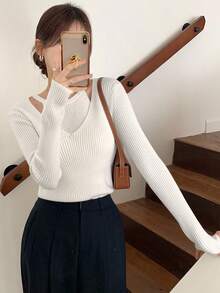 DAZY 2件套 女士吊带无袖露脐上衣和修身柔软针织衫套装 - 白色 - 查看 5