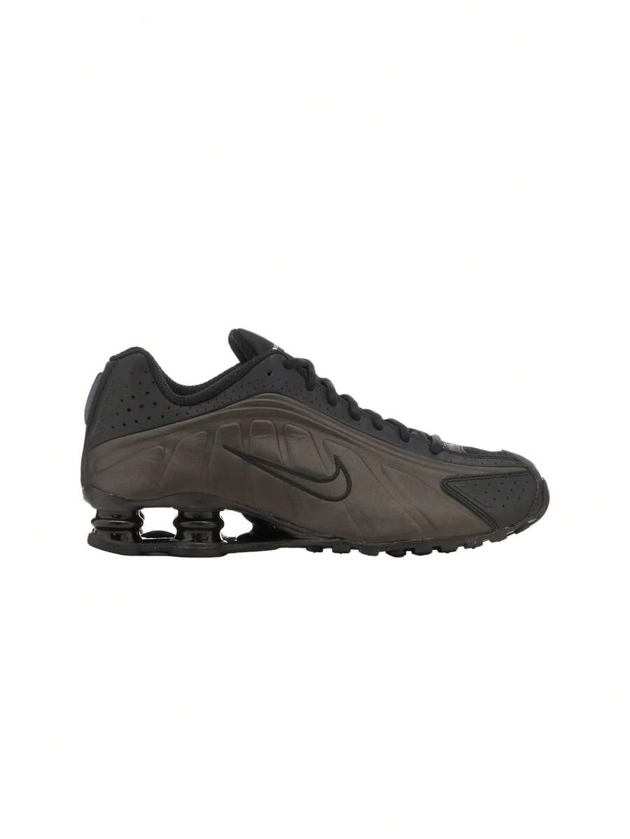 Nike Shox R4 Sneakers Black HQ1988 - Black - View 1