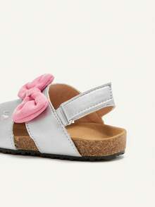 Cozy Pixies 1 Pair Silver Princess Style Cute Fashion Versatile Bow Embroidered Baby Girl Flat Sandals - Silver - View 7