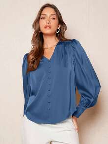 BizChic Blusa da donna con scollo a V, design arricciato sul davanti e bottoni centrali, decorazione a fungo, versatile per primavera/estate, adatta per Pasqua, San Patrizio, pendolarismo, uso quotidiano, casual, romantico stile retrò anni '90, festa, spiaggia, laurea, vacanza, ospite di matrimonio, damigella, hostess - Blu - Visualizzare 7