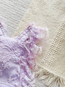 SHEIN Vintaside Kids 提花网纱荷叶边莲花粉色婴儿连衣裙 - 淡紫色 - 查看 4