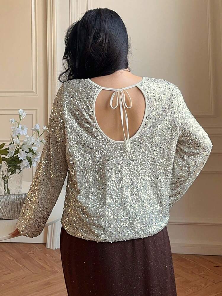 Dazy Plus Valentine Fashionable Sequin Embellished Fitted Long Sleeve Crew Neck T-Shirt, Versatile Party Wear For Plus Size Women, Spring/Autumn New Years Women Top Carnival