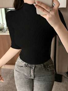 DAZY Áo crop top chải kỹ, áo thun cổ lọ tay ngắn cho nữ - màu đen - Xem 4