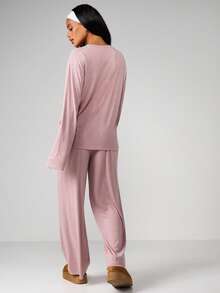 MISSGUIDED Bộ đồ mặc nhà gồm áo dài tay và quần ống rộng dệt kim mềm mại, mang lại sự thoải mái tối đa. - Màu tím hoa cà - Xem 2