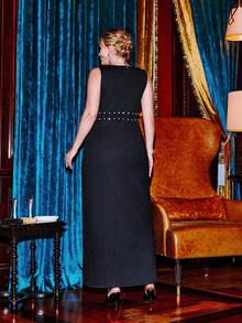 VOLUPTÉ CURVE Vestido elegante de primavera con escote en V sin mangas, diseño de abertura y aplicaciones de diamantes, solo para tallas grandes. Vestido de fiesta y noche estilizador y de moda. - Negro - Ver 3