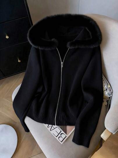 GlowEve CURVE Plus Size Elegant And Gentle Autumn/Winter, Cream Fluffy Hooded Knit Cardigan, Fluffy Brim Adds Sweetness, Zipper Design Simple And Generous, Easily Create A Warm And Lazy Autumn/Winter Vibe