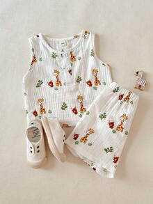 SHEIN 2件套男婴圆领纽扣短袖上衣和鹿纹短裤套装，可爱休闲春夏装