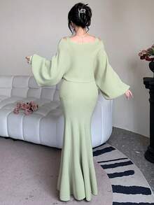 DAZY Bộ 2 món váy không tay trơn màu thanh lịch và áo len tay bồng cho nữ, Thu/Đông - màu xanh lá - Xem 2