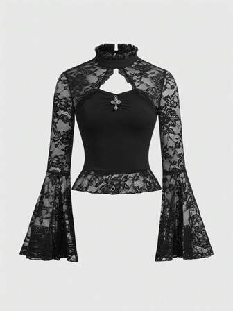 Goth Top ajustado para mujer con decoración de cruz, dobladillo de encaje en contraste y cintura fruncida, estilo gótico Y2K sexy
