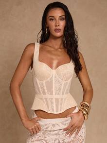 SHEIN Glamour 魅力春夏女士花卉蕾丝甜心领优雅塑形吊带背心，白色蕾丝搭配卡其色衬里，蕾丝上衣，女士塑形上衣，奶油色蕾丝束身衣，束身衣，女士上衣，带骨架束身衣 - 白色 - 查看 4