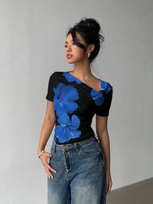 Siren Gaze 女士休闲优雅不对称领口褶皱修身短袖T恤，适合夏季穿着 - 黑色 - 查看 8