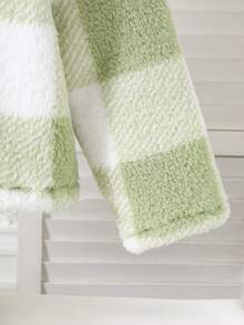 Girls Fuzzy Plaid Symmetrical Pattern Hooded Casual Versatile Jacket, Suitable For Daily Wear - Green - View 3