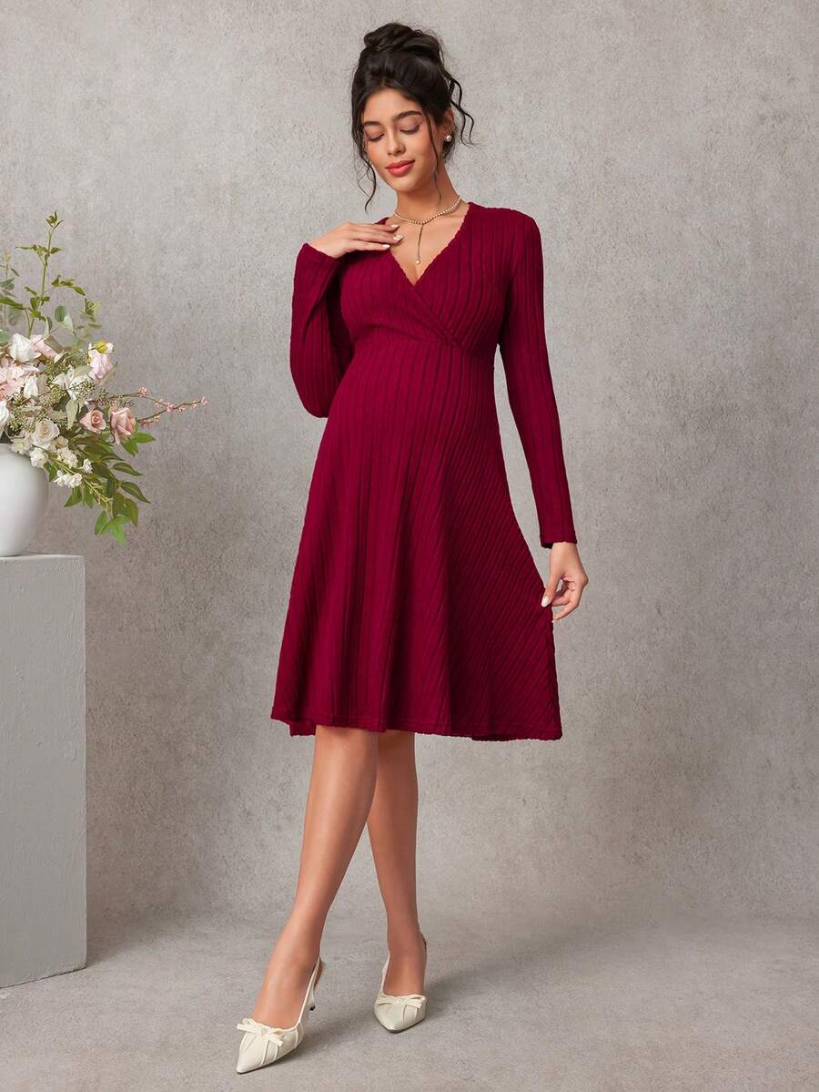 SHEIN 孕妇纯色重叠V领长袖休闲哺乳连衣裙 - 紅色 - 查看 1