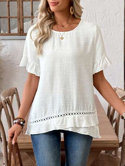 EMERY ROSE 女士休闲荷叶边下摆圆领短袖衬衫，适合度假穿着