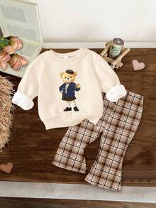 SHEIN 2pcs/Set Baby Girl Casual Soft Comfortable Round Neck Long Sleeve Sweatshirt & Flare Pants, Cream White, Vintage School Style, Cute Bear Graphic Print, Suitable For Daily Wear, Street Style, Campus, Autumn & Winter