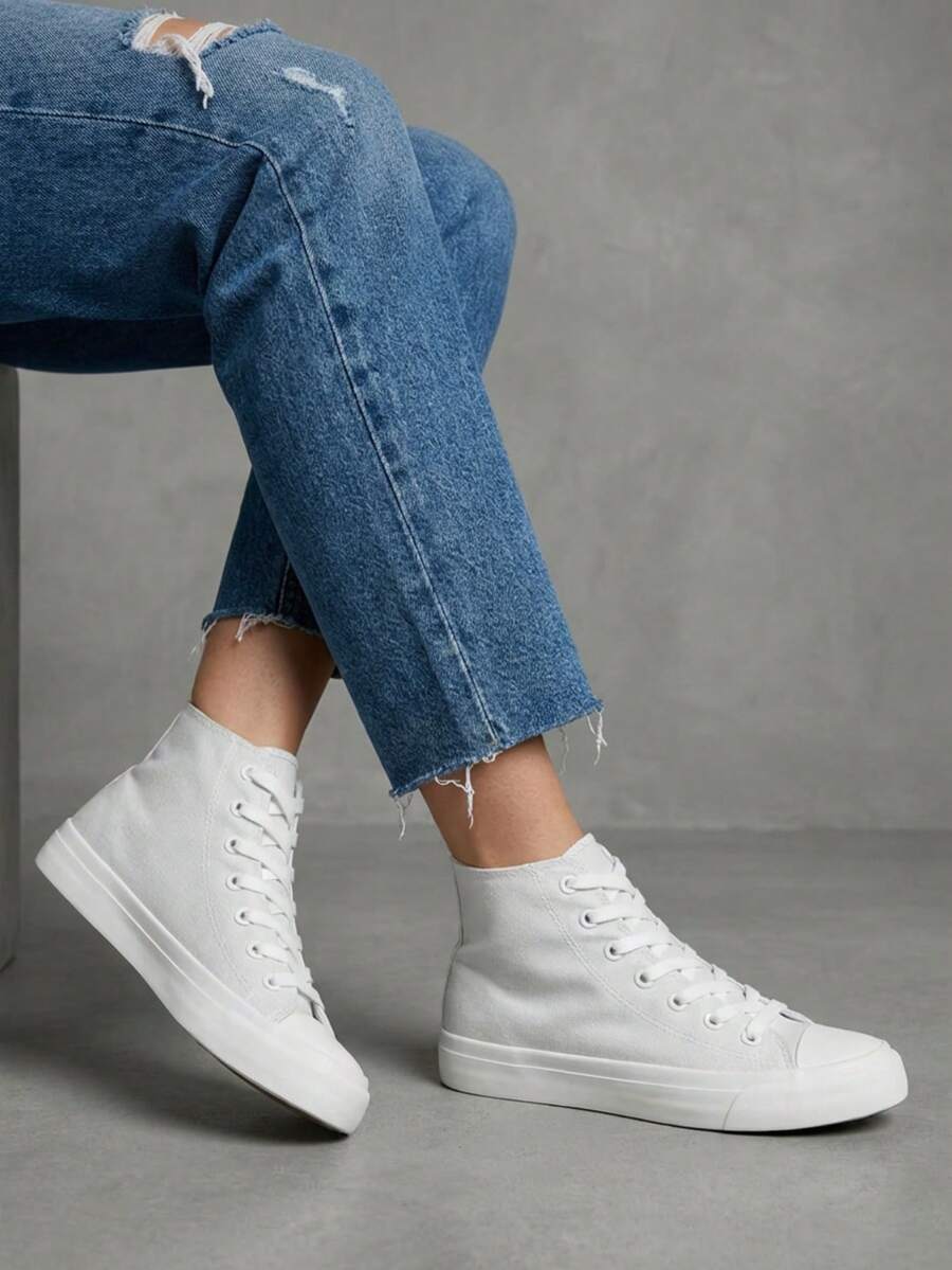 Men Skateboarding Shoes - White - View 1