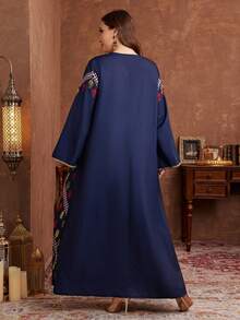 Al Najma 大码女式阿拉伯风格休闲印花圆领镂空长袖宽松连衣裙，适合春秋季穿着 - 彩色 - 查看 2