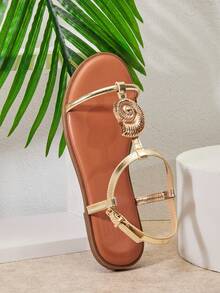 SHUZIA Damen Gold Nautilus Muschel Dekor T-Riemen Metallic PU Gold Flache Sandalen - Elegant, Minimalistisch und Urlaubsbereit. - Gold - Übersicht 6