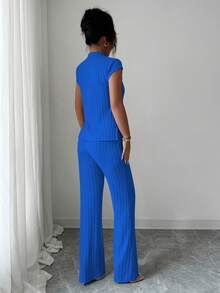 SHEIN Elenzya Set de 2 piezas de top de manga corta acanalado y pantalones elegantes y casuales - Azul - Ver 2