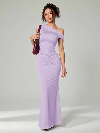 SHEIN PETITE Summer Clothing, Daily Date And Travel Outfits, Party Outfits, Elegant Women's Inner Outfits, Going Out Outfits, Sloping Shoulder Asymmetrical Extra-Long Fishtail Dress, Club Women Outfits, Date Outfits, Banquet Dresses