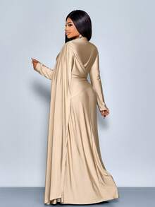 SOLERSUN 大码女式优雅时尚纯色亮面面料修身性感披肩高领收腰修身褶皱长袖A字长裙，高端设计长袖长裙，浅色纯色连衣裙，多种设计感气质连衣裙，适合音乐会、派对、约会、晚宴、婚礼季、伴娘礼服、秋季、冬季穿着。 - 卡其色 - 查看 4