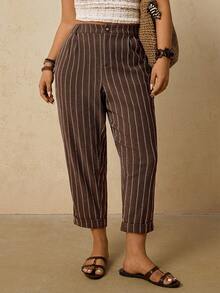 Freevana بنطلون قصير مخطط مريح للعطلات للمقاسات الكبيرة - قهوة بني - مشاهدة 4