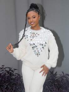 Steph T Elegancki, luksusowy, francuski sweter z norek z okrągłym dekoltem i haftem koralikowym