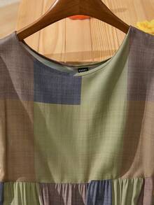 Faunlyn 格紋印花蝙蝠袖娃娃裙