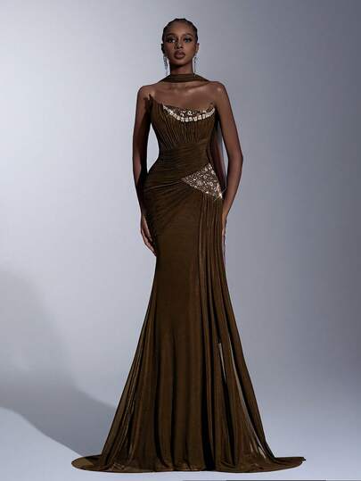 Elitara Elegant Minimalist Luxurious High-Stretch Mesh Strapless Asymmetric Ruched Glamorous 3D Rhinestone Mermaid Draped Flounce (Detachable Strapless) Formal Evening Gown