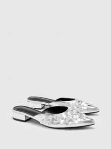 CUCCOO BIZCHIC Sandalias planas de punta puntiaguda con diseño floral metálico plateado para mujer, adecuadas para el transporte, cómodas y convenientes, de moda, vanguardistas, apropiadas para vacaciones y Navidad - Plateado - Ver 7