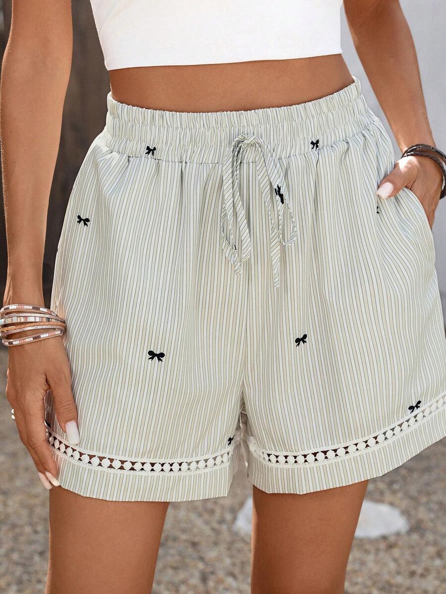 SHEIN LUNE Women's Striped Bow Print Faux Drawstring Pocket Ruffle Trim Casual Shorts, Spring/Summer - Khaki - View 1