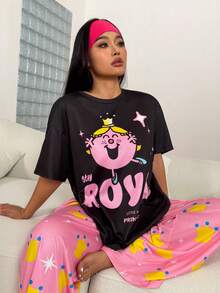 Mr Men Little Miss X SHEIN طقم بيجامة مكون من ملابس علوية فضفاضة ذات كتف منخفض مع رسومات كرتونية جميلة وبنطلون مقاس كبير