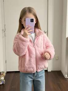 SHEIN 少女宽松休闲毛绒爱心拉链长袖大码外套，圣诞节舒适秋冬款式，适合秋冬季节、新年、日常穿着、庆祝活动等场合，轻松舒适，秋冬叠穿，时尚百搭。 - 粉色 - 查看 2