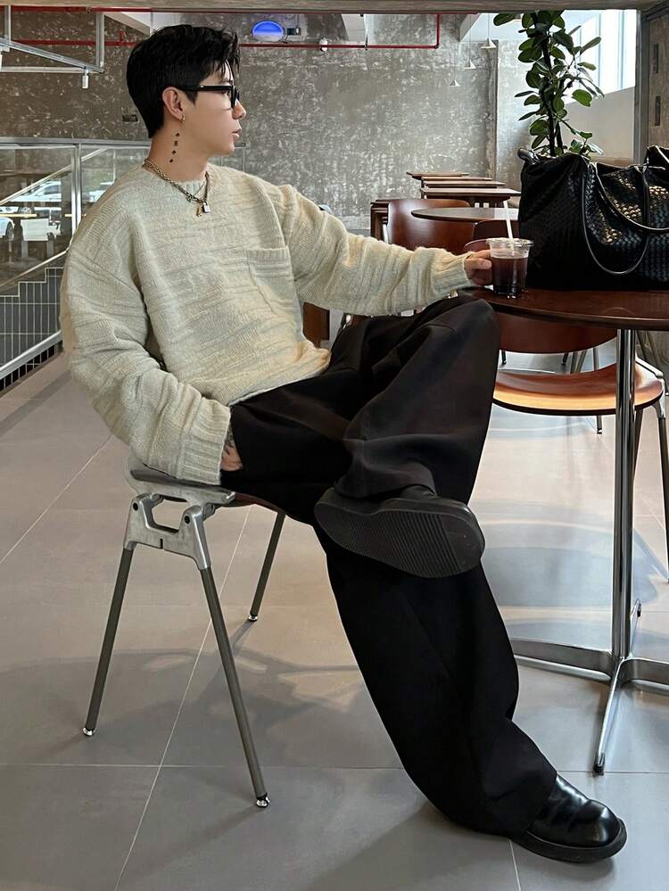 Men's Textured Jacquard Crew Neck Sweater With Patch Pockets, Light Grey, Autumn/Winter