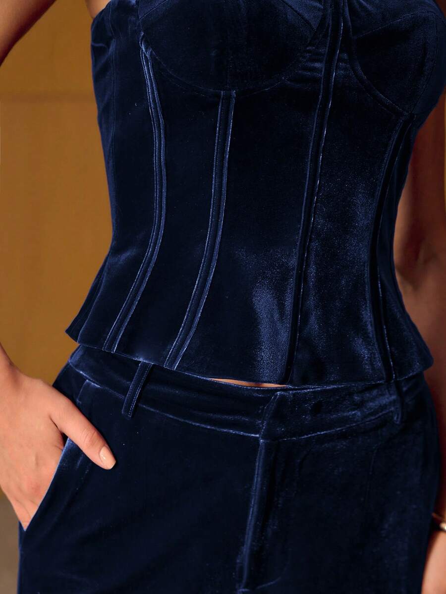 MOTF PREMIUM WOMEN'S VELVET STRUCTURED BANDEAU TOP - Royal Blue - View 2