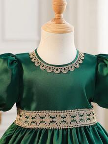 SHEIN Baby Girls' Emerald Green Summer Elegant Formal Wedding Dress,Vintage Golden Embroidered Puff Sleeve A-Line Ruffle Collar Sweet Cute Party Outfits - Dark Green - View 4