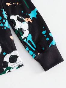 SHEIN Bộ đồ ngủ gồm 2 chiếc áo thun dài tay cổ tròn in họa tiết bóng đá phát sáng trong bóng tối và quần ngủ Pijama cho bé trai, mềm mại và thoải mái - màu xanh lá - Xem 4