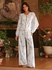 Lullawish Conjunto de pijama de mujer bohemio, casual y cómodo para vacaciones, con estampado de árbol de coco, lazo y manga larga suelta - Beis - Ver 6