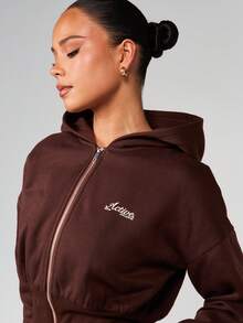 MISSGUIDED Sudadera con capucha con cremallera y logo bordado, con detalles de bajo acanalado para otoño e invierno, para un estilo casual y cómodo - Café integral - Ver 4