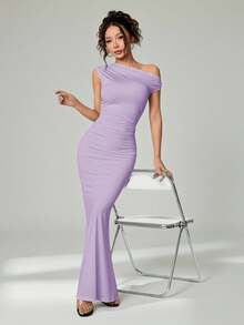 SHEIN PETITE 夏季服装、日常约会及旅行穿搭、派对穿搭、优雅女士内衣、外出穿搭、斜肩不对称超长鱼尾连衣裙、夜店女士穿搭、约会穿搭、宴会礼服 - 淡紫色 - 查看 5