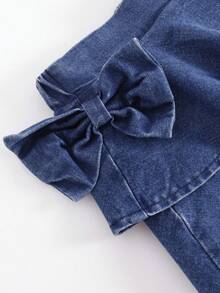 Modna, jeansowa mini spódniczka w stylu Sweet Cake dla nastolatek, odpowiednia na wiosnę, lato, jesień i zimę. Średnio sprany denim w kolorze niebieskim, modny styl uliczny Y2K, uroczy i uroczy wzór, warstwowy, falbaniasty dół z kokardką, elastyczny pas, miękka i elastyczna bawełna z efektem denimu, uniwersalna na co dzień, na imprezę, do szkoły i do pracy. Nowość na jesień/zimę. - Średni jeans - Zobacz 7