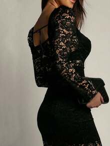 Xyvia Women's Elegant Lace Party Skirt Set, Black Floral Lace Slit Fitted Versatile Casual AsymmetricSweetheart Neckk Top And Skirt 2-Piece Set, Autumn/Winter - Black - View 2