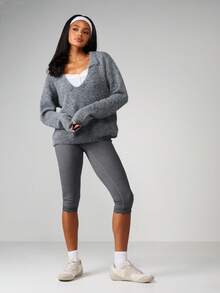 MISSGUIDED Oversized V Neck Collared Long Sleeve Sweater With Soft Fuzzy Knit Texture For Cozy Winter Layering - Grey - View 5