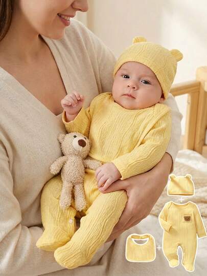 Souflis Souflis Conjunto de 3 piezas para recién nacido: mono de manga larga con pies, babero y gorro, de tela de jacquard tejida con bordado lindo de oso