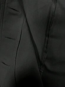 EMERY ROSE 2025 Autumn Limited Edition | Solid - Color V - Neck Button - Front Vest
Custom Metal Buttons, Wrinkle - Resistant & Drape - Perfect Fabric
For Work Commutes & Casual Outings
Niche, No - Duplicate Style, Versatile High - End Blouse - Black - View 4