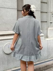 GalTyme 大码夏季休闲格子前扣连衣裙 - 黑與白 - 查看 2