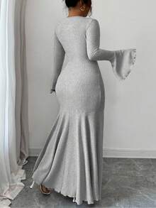 Elenzga 大码女士优雅纯色罗纹针织荷叶边喇叭袖修身中长连衣裙，春秋季 - 灰色 - 查看 2
